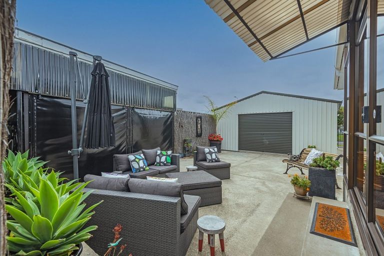 Photo of property in 3 Sutherland Crescent, Westbrook, Palmerston North, 4412