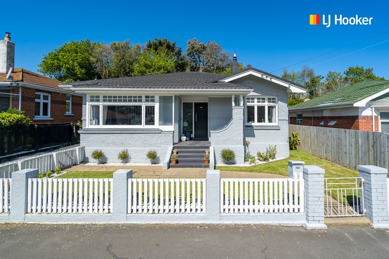 Photo of property in 158 Musselburgh Rise, Musselburgh, Dunedin, 9013