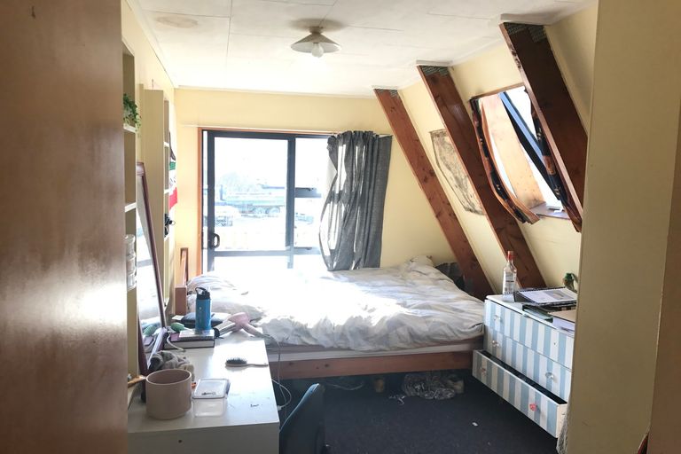 Photo of property in 156 Albany Street, North Dunedin, Dunedin, 9016