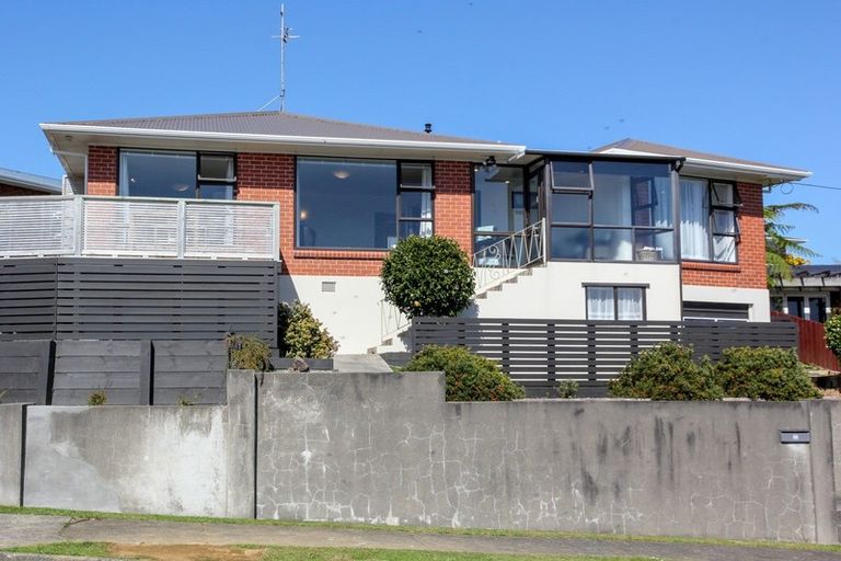 Photo of property in 22 Crownhill Street, Spotswood, New Plymouth, 4310