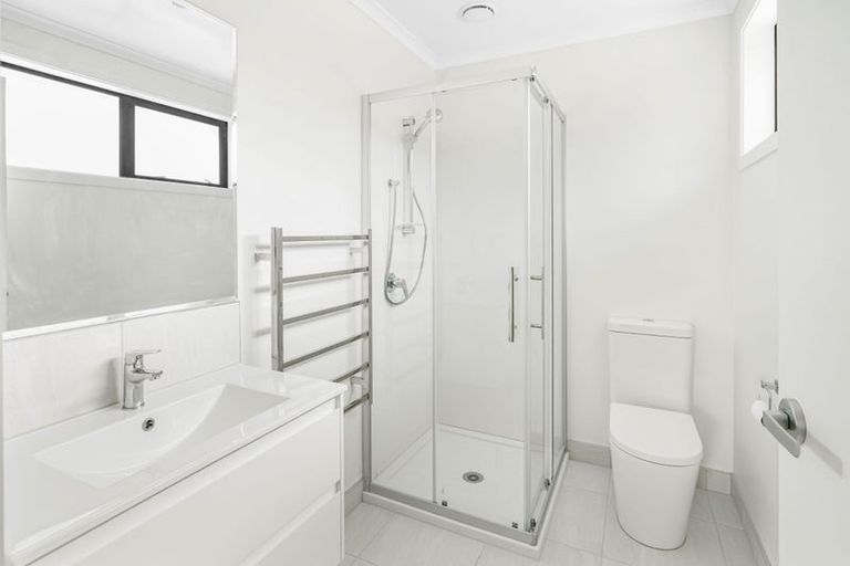 Photo of property in 1/11 Matthews Crescent, Melville, Hamilton, 3206