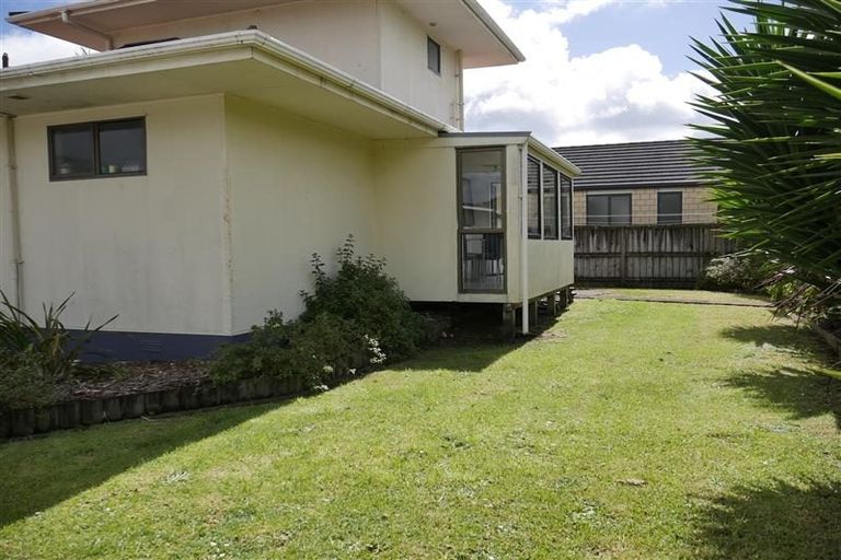 Photo of property in 35 Western Hills Drive, Kensington, Whangarei, 0112