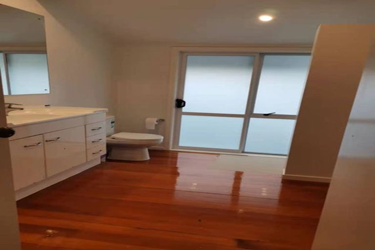 Photo of property in 9 Wolsley Avenue, Milford, Auckland, 0620