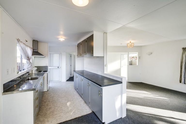 Photo of property in 355 Flaxmere Avenue, Flaxmere, Hastings, 4120