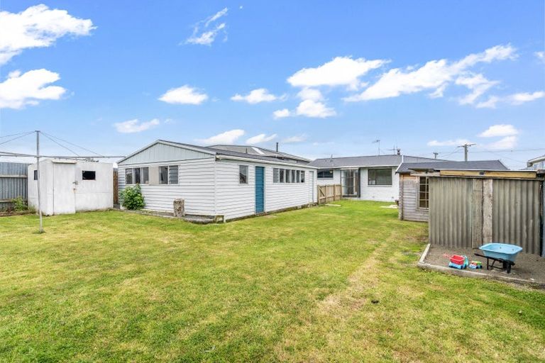 Photo of property in 52 Edinburgh Crescent, Waikiwi, Invercargill, 9810