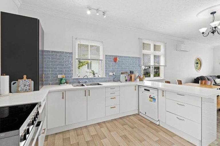 Photo of property in 27 Cumbrae Place, Aramoho, Whanganui, 4500