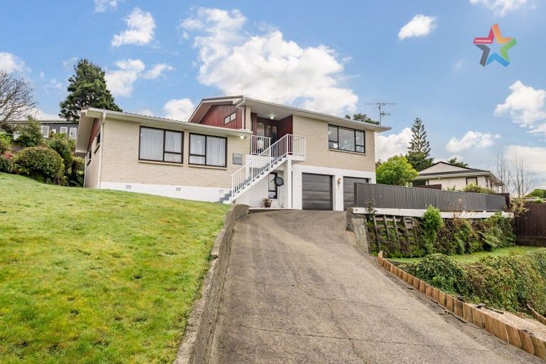 Photo of property in 179 Miromiro Road, Normandale, Lower Hutt, 5010