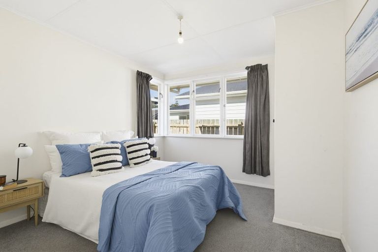 Photo of property in 26b Weka Street, Miramar, Wellington, 6022