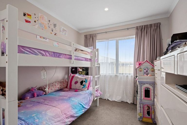 Photo of property in 9 Tapu Road, Huapai, Kumeu, 0810