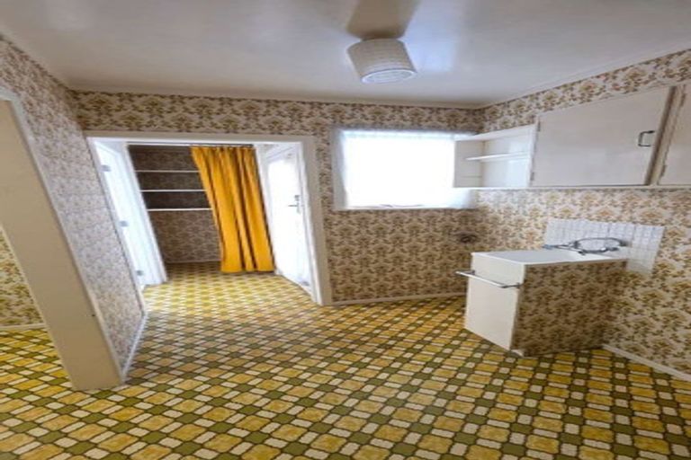 Photo of property in 55 Park Road, Glenfield, Auckland, 0629