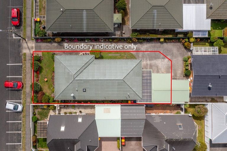 Photo of property in 9 Norman Street, Lower Vogeltown, New Plymouth, 4310