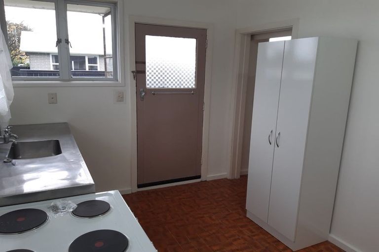 Photo of property in 162 Warren Crescent, Hillmorton, Christchurch, 8025