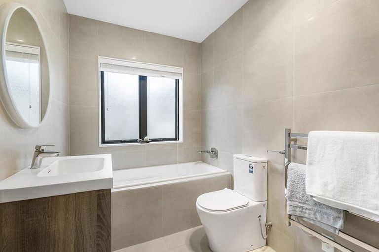 Photo of property in 116 Parkview Drive, Gulf Harbour, Whangaparaoa, 0930