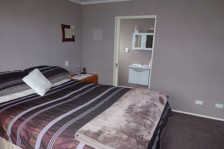 Photo of property in 3 Larch Crescent, Alexandra, 9320