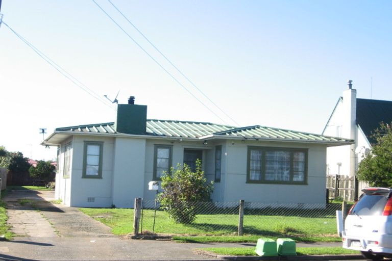 Photo of property in 157a Russell Road, Manurewa, Auckland, 2102