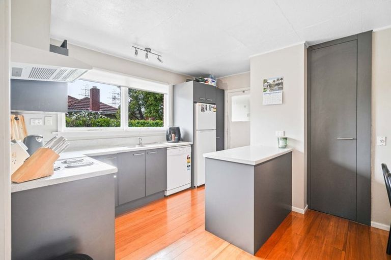 Photo of property in 22 Maple Street, Bishopdale, Christchurch, 8053