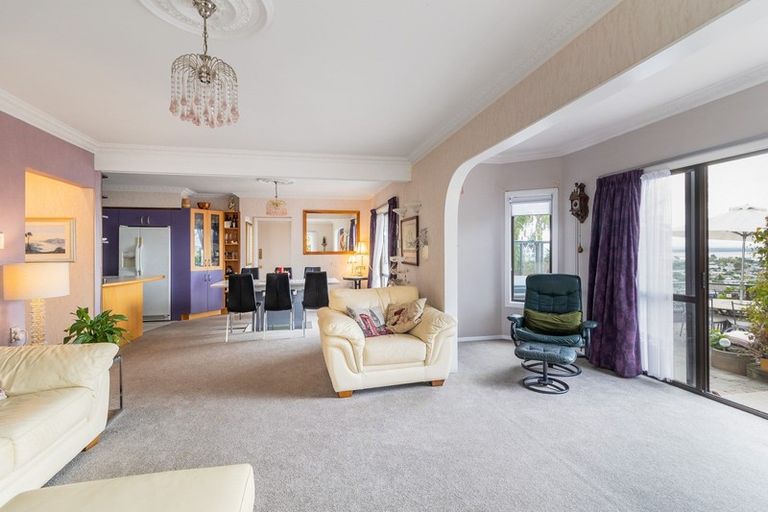 Photo of property in 51 Tosswill Road, Tahunanui, Nelson, 7011