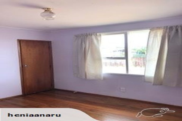 Photo of property in 13 Dalry Place, Mangere Bridge, Auckland, 2022
