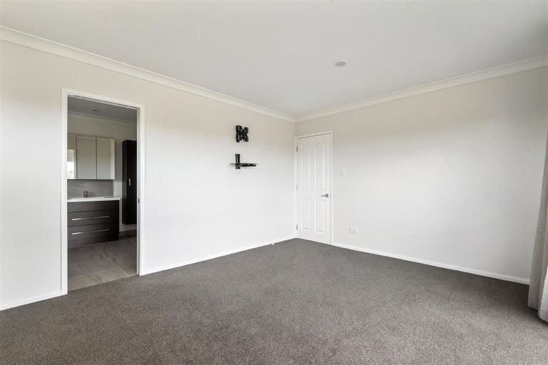 Photo of property in 139 Ostrich Farm Road, Pukekohe, 2676