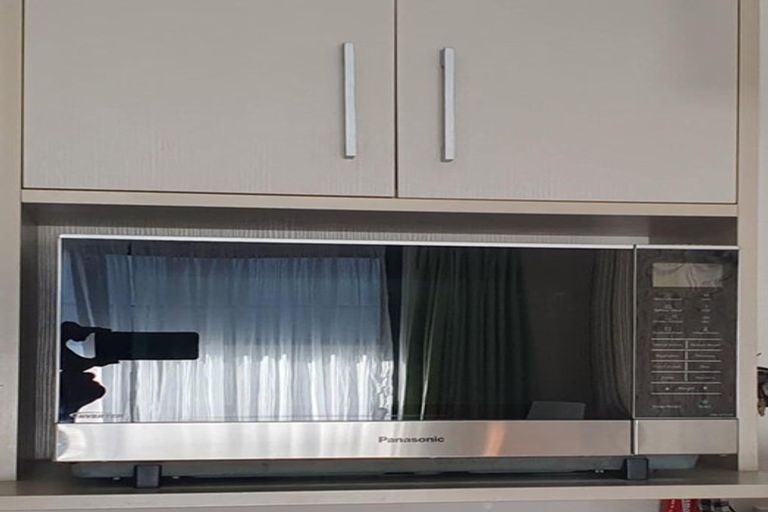 Photo of property in 2/240 Old Farm Road, Hillcrest, Hamilton, 3216