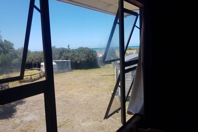 Photo of property in 40 Waitangi Street, Tokomaru Bay, 4079