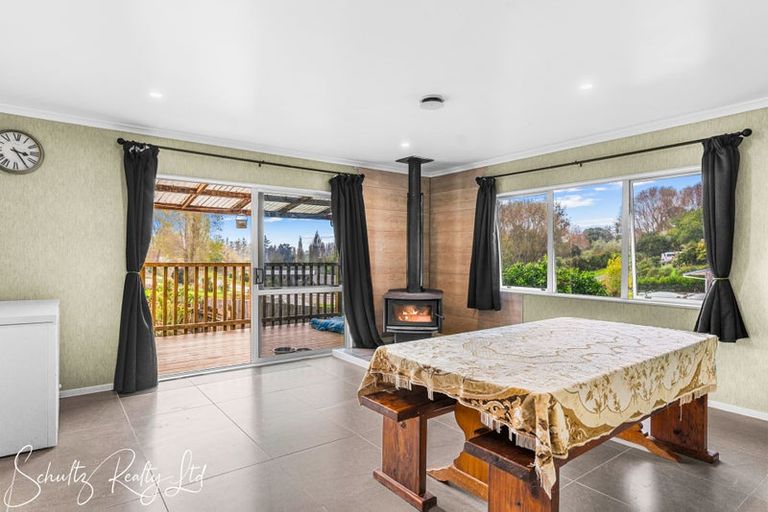 Photo of property in 30 Settlement Road, Kaiwaka, 0573