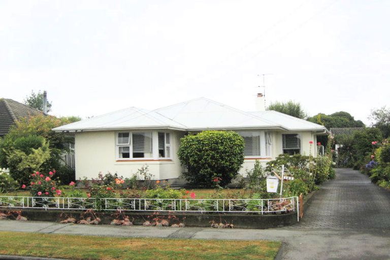 Photo of property in 167 Gayhurst Road, Dallington, Christchurch, 8061