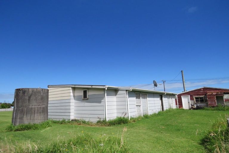 Photo of property in 17 Ives Street, Hector, 7822