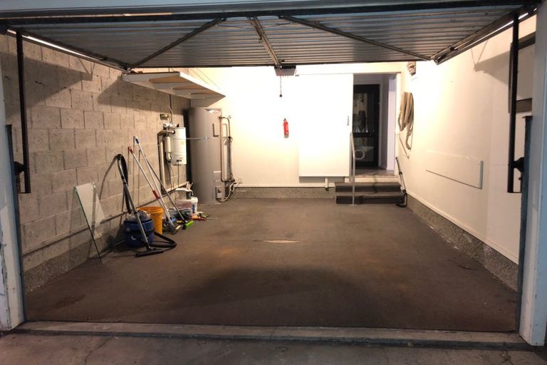 Photo of property in 3 Siska Place, Upper Riccarton, Christchurch, 8041