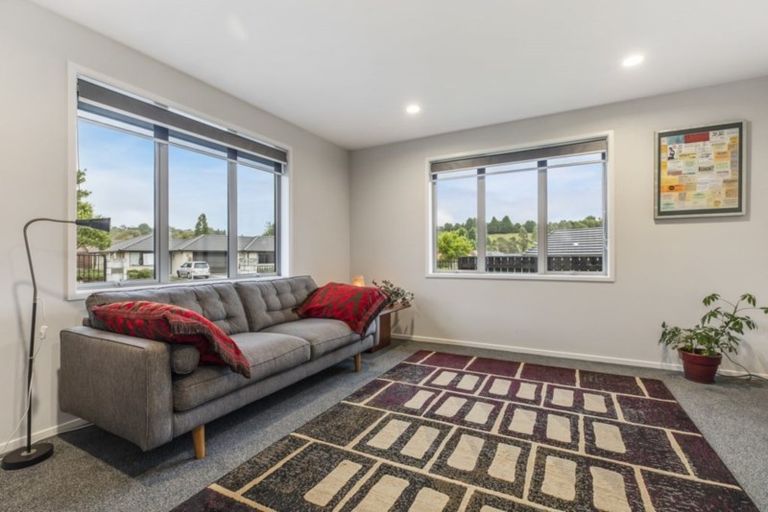 Photo of property in 126 Oteki Park Drive, Welcome Bay, Tauranga, 3112