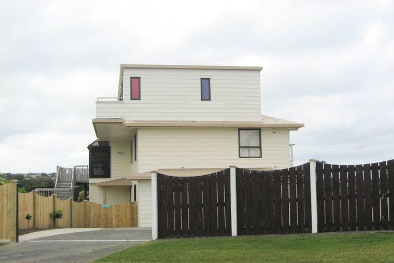 Photo of property in 30 Polkinghorne Drive, Manly, Whangaparaoa, 0930