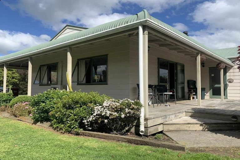 Photo of property in 413a State Highway 2, Opaki, Masterton, 5871