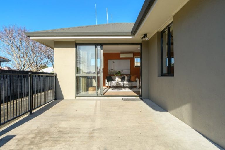 Photo of property in 10a Emmett Street, Greerton, Tauranga, 3112
