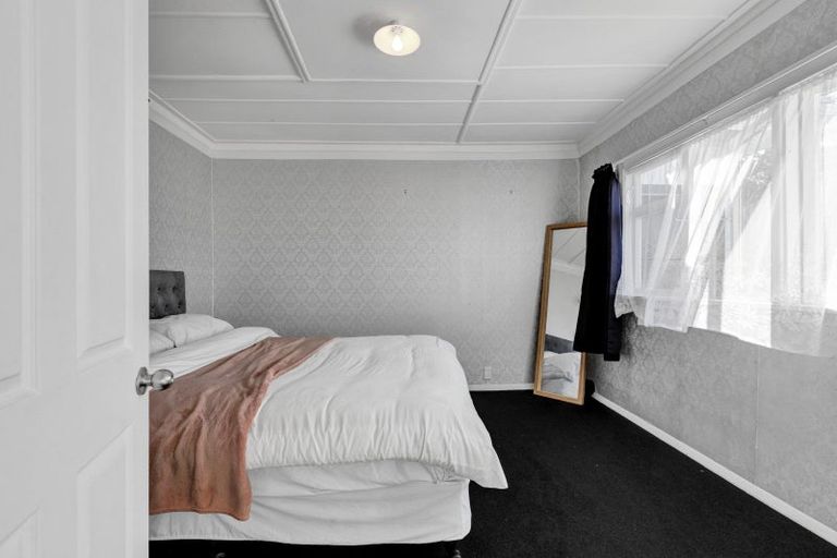 Photo of property in 59 Camberwell Road, Hawera, 4610