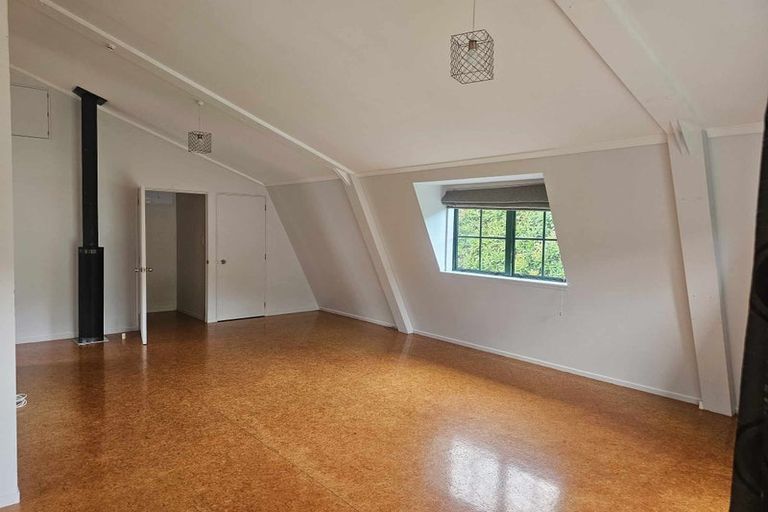 Photo of property in 42 Walker Road West, Aongatete, 3178