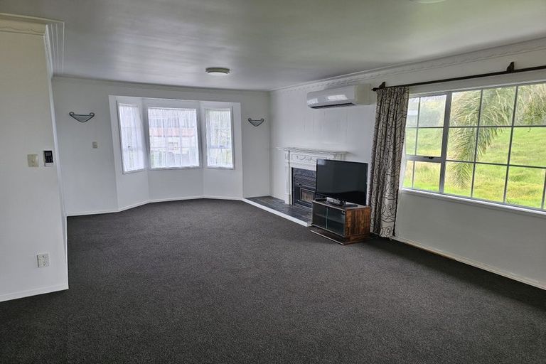 Photo of property in 18a Carnoustie Drive, Wattle Downs, Auckland, 2103