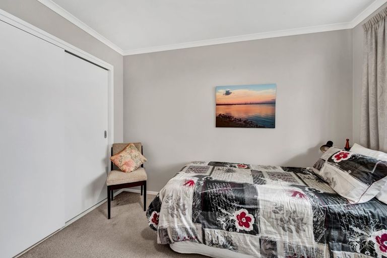 Photo of property in 156a Mangorei Road, Merrilands, New Plymouth, 4312