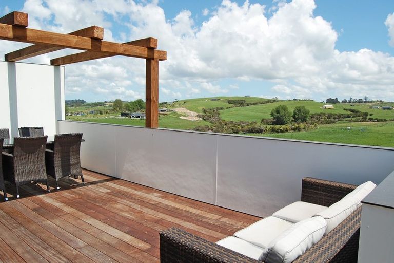 Photo of property in 48 Houkura Way, Hakaru, 0573