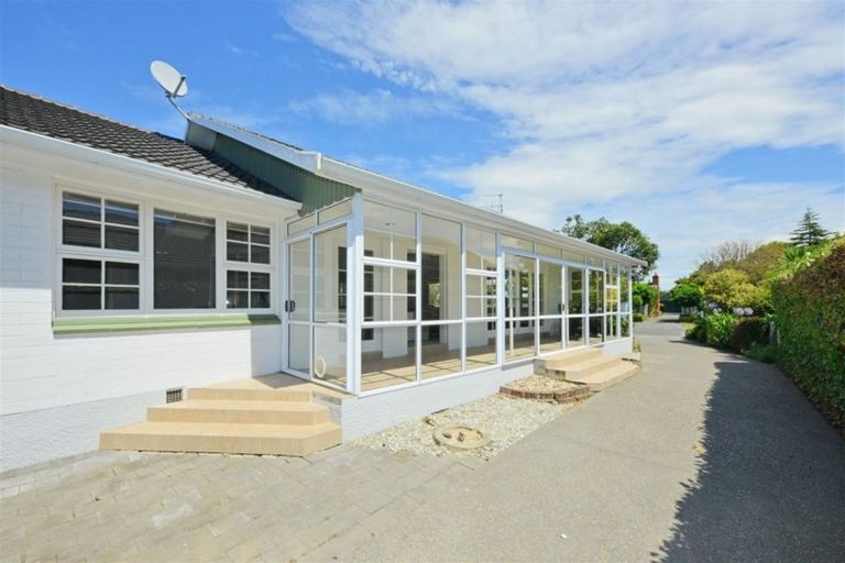 Photo of property in 40 Longmuir Street, Ilam, Christchurch, 8041
