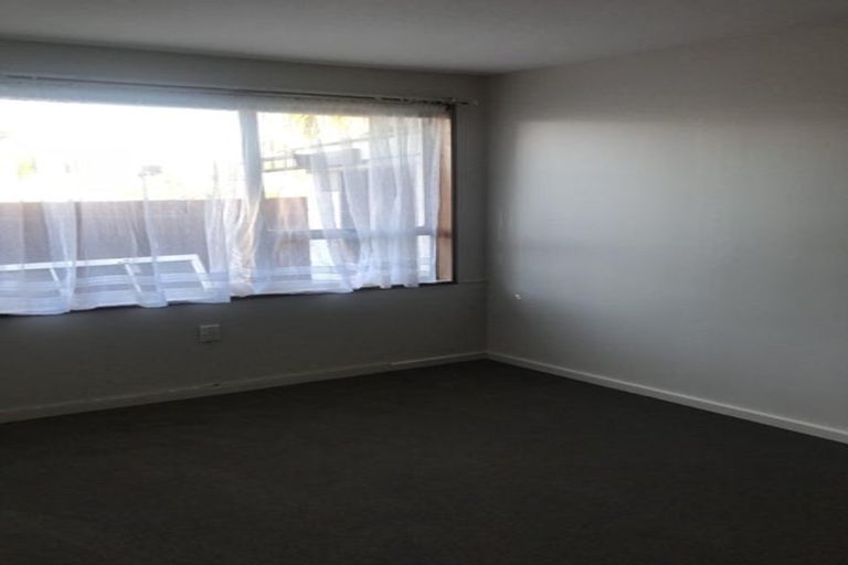 Photo of property in 2/18 Hardy Street, New Brighton, Christchurch, 8061