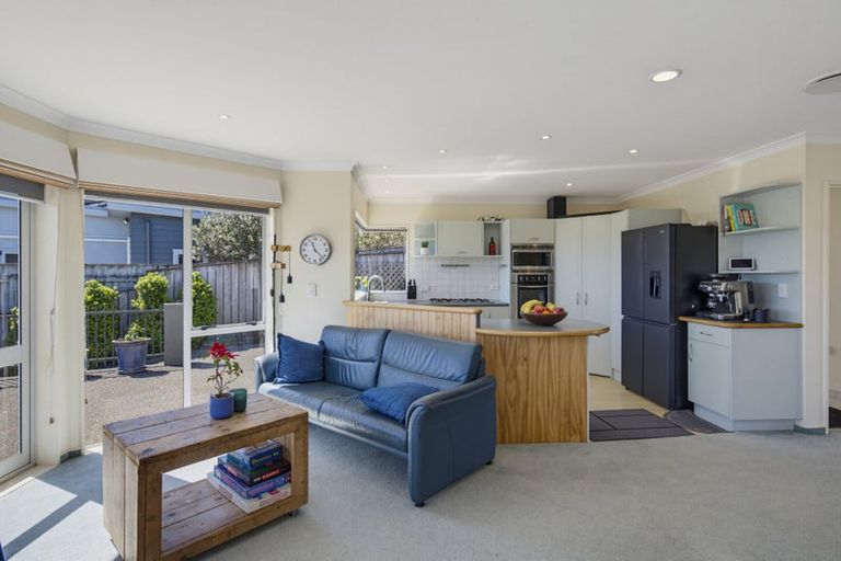 Photo of property in 111 Milne Drive, Paraparaumu, 5032