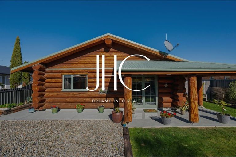 Photo of property in 62a Molyneux Avenue, Cromwell, 9310