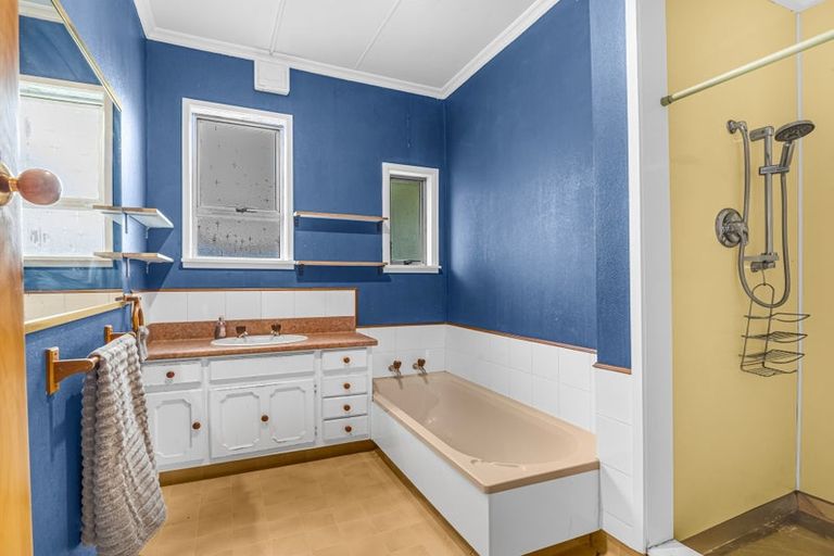 Photo of property in 94a Milson Line, Milson, Palmerston North, 4414