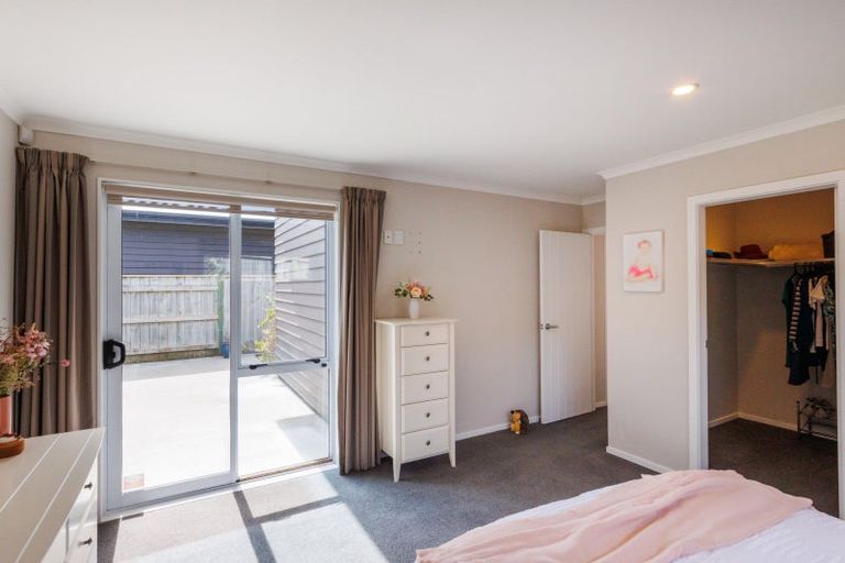 Photo of property in 10 Galea Grove, Kelvin Grove, Palmerston North, 4414