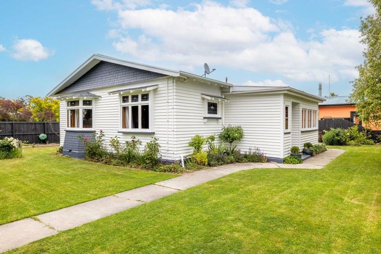 Photo of property in 103 Percival Street, Rangiora, 7400