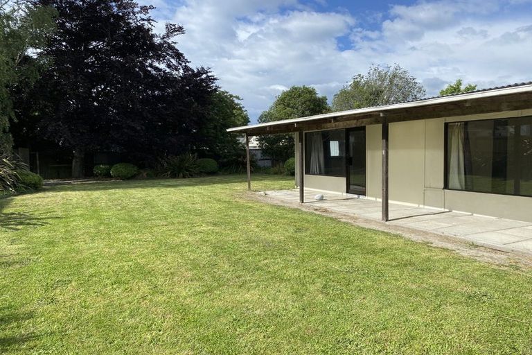 Photo of property in 16 Hillary Crescent, Upper Riccarton, Christchurch, 8041
