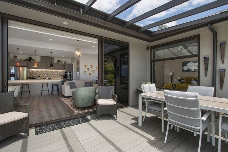 Photo of property in 49 Lakeside Terrace, Omokoroa, 3114