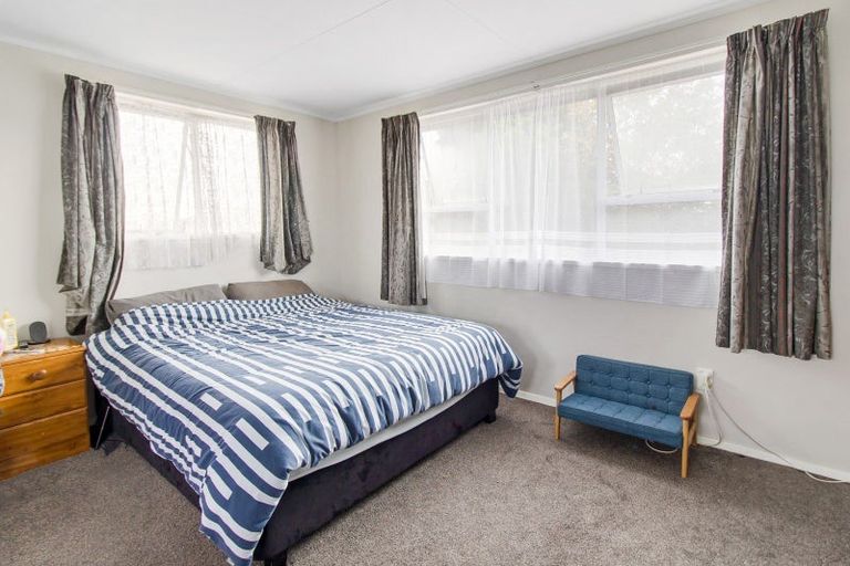 Photo of property in 42 Saint George Street, Watlington, Timaru, 7910