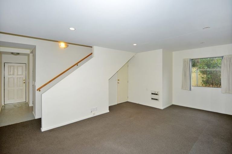 Photo of property in 1/8 Mayfair Street, Riccarton, Christchurch, 8011