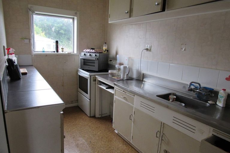 Photo of property in 23 Dixon Avenue, Hawera, 4610